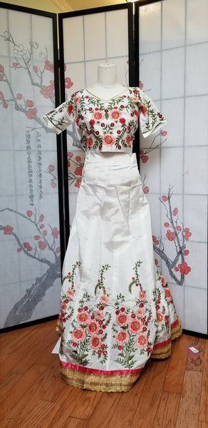 Lehanga - White and pink embroidery